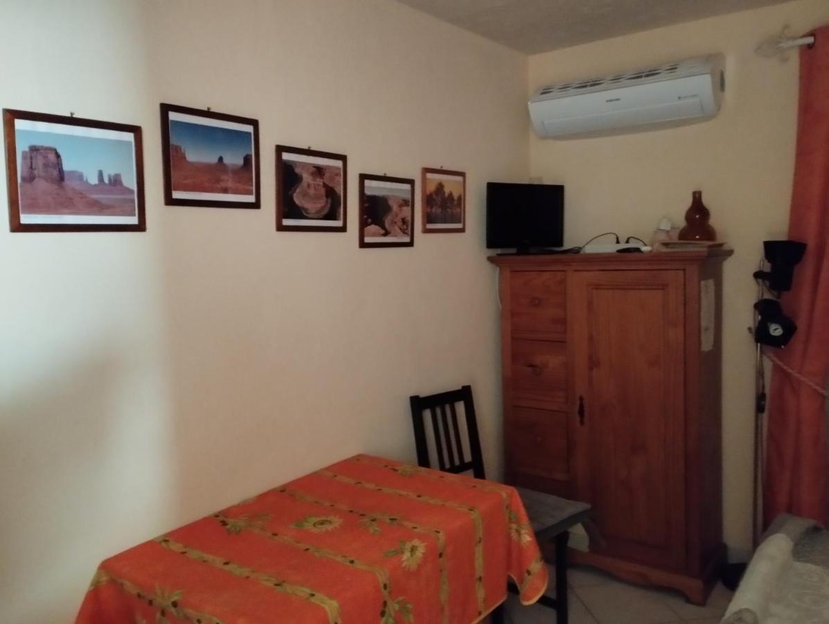 Régusse L'Orangette B&B 외부 사진